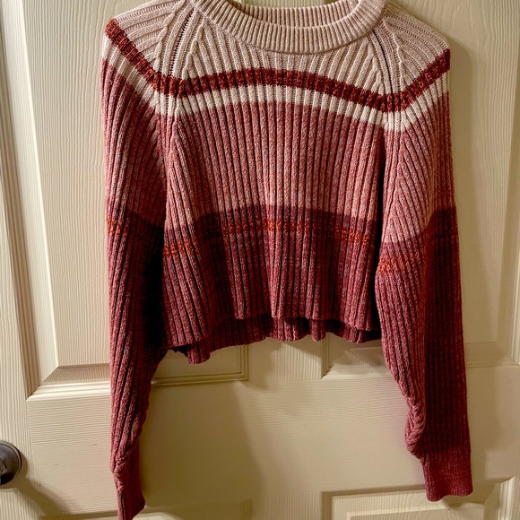 Aeropostale Crop Sweater - Picture 2 of 4